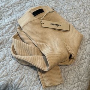 SOLD - NWT Essentials Fear of God  - Knit Leggings